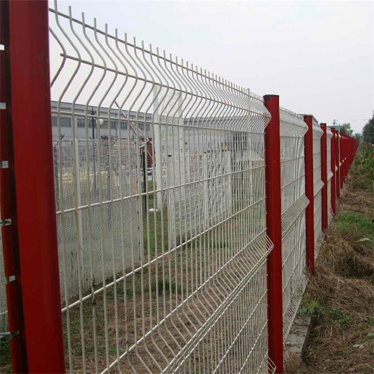 桃形柱護(hù)欄網(wǎng)案例展示圖片2 桃形柱護(hù)欄網(wǎng)案例展示圖片2