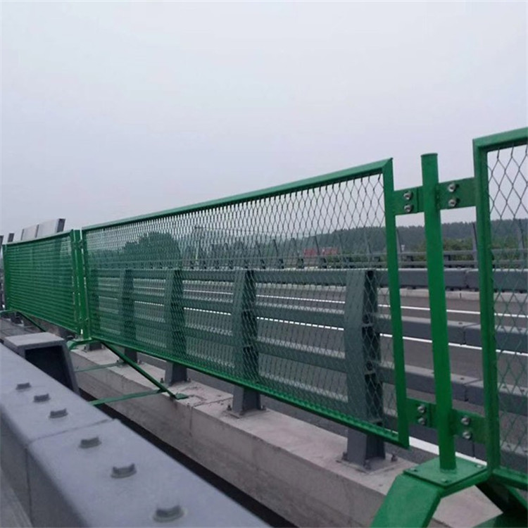 高速防眩網(wǎng)案例展示圖片4 高速防眩網(wǎng)案例展示圖片4