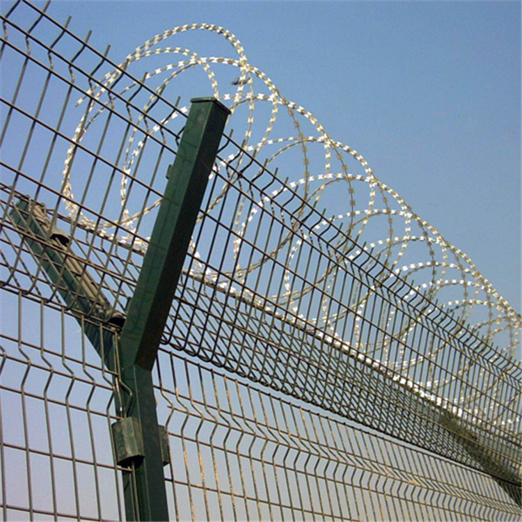 監(jiān)獄圍墻隔離網(wǎng)案例展示圖片4 監(jiān)獄圍墻隔離網(wǎng)案例展示圖片4