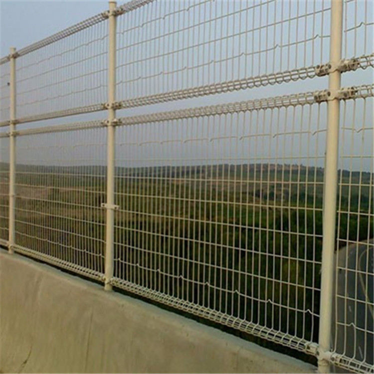 人行天橋防拋網(wǎng)案例展示圖片3 人行天橋防拋網(wǎng)案例展示圖片3